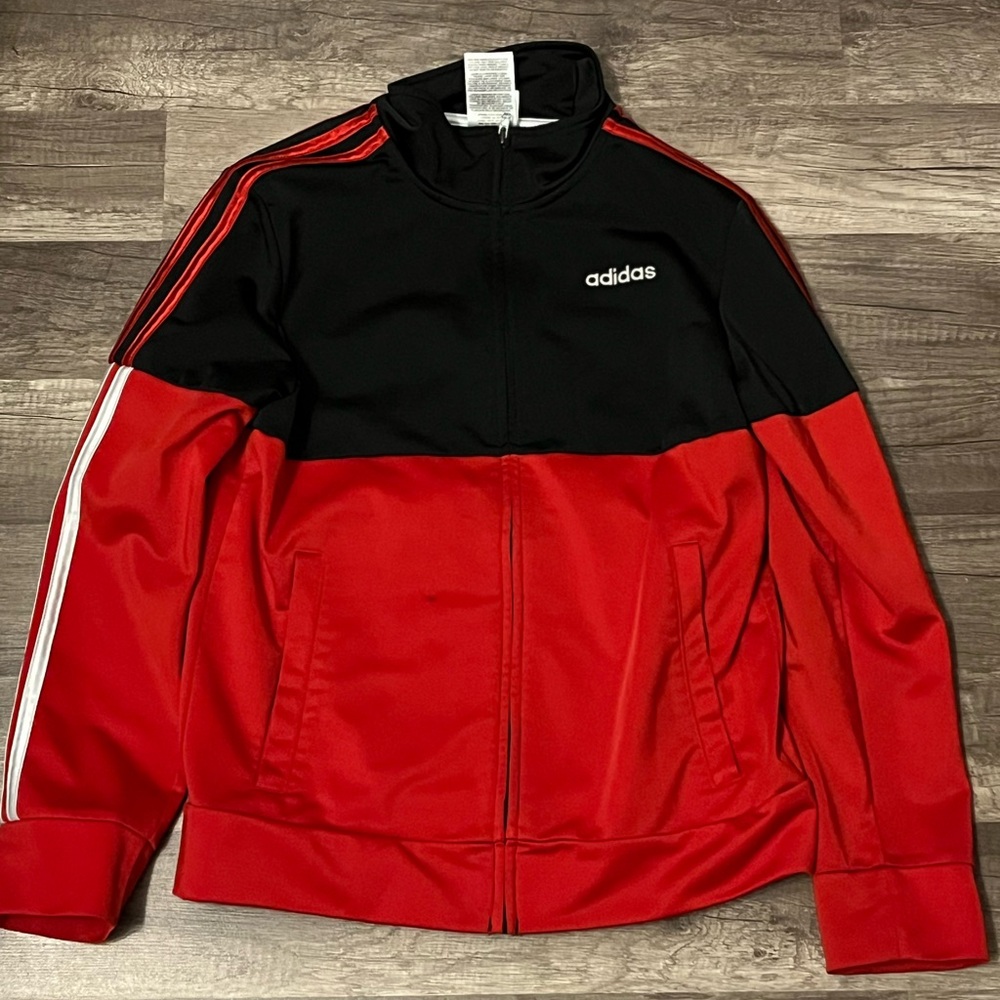 adidas sweater size 10-12 in kids